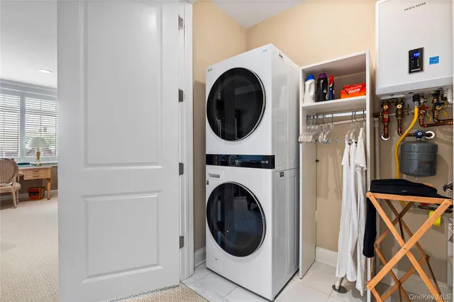 $1,525,000 | 1 Christie Place, Unit 205W, Scarsdale, NY 10583