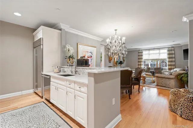 $1,525,000 | 1 Christie Place, Unit 205W, Scarsdale, NY 10583