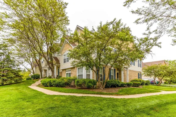 $489,000 | 1283 Georgetown Way, Vernon Hills, IL 60061