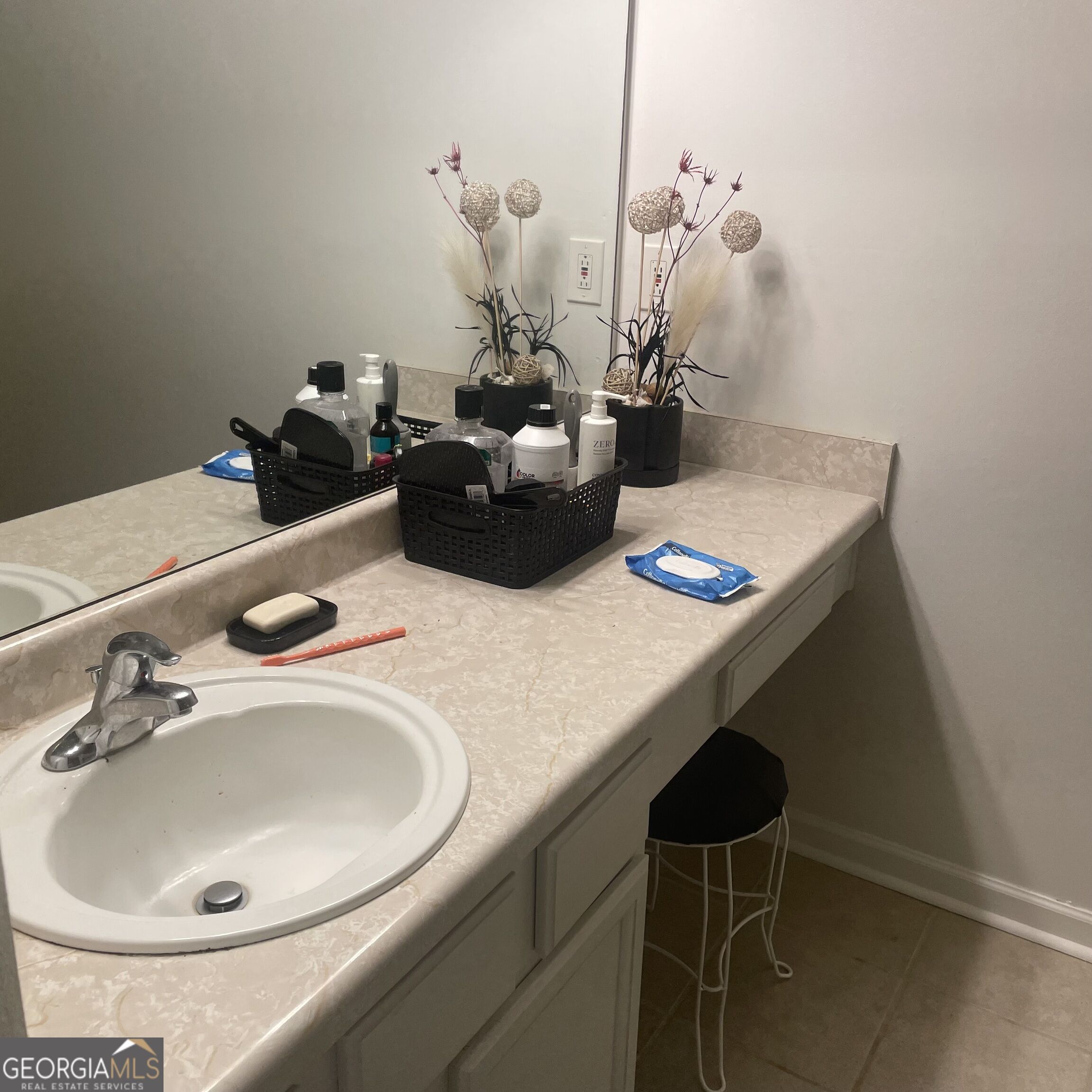930 New Hope Road Southwest Atlanta, GA 30331 - Photo 8 of 11 Gallery Image 8