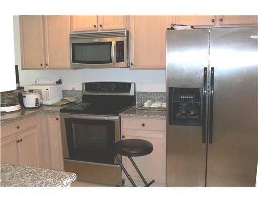 5922 Abbey Road, Unit 5922 Tamarac, FL 33321 - Photo 5 of 15 Kitchen