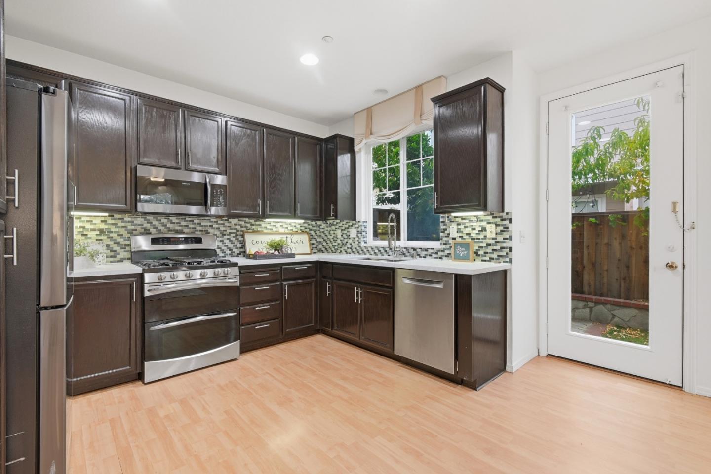 4040 Hemingway Common Fremont, CA 94536 - Photo 15 of 44