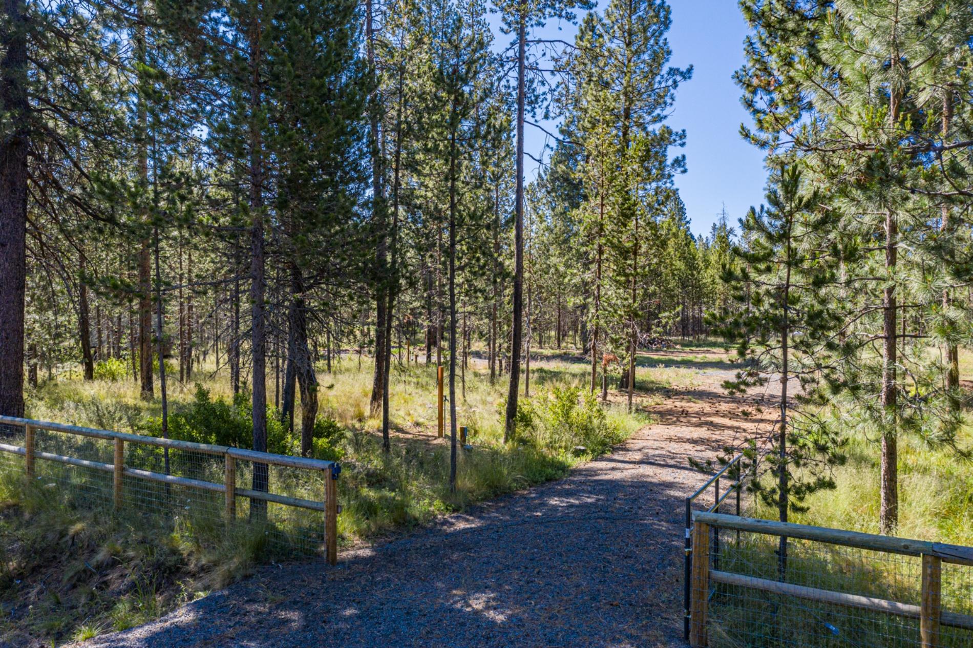17315 Covina Road Bend, OR 97707 - Photo 18 of 20 batch_18