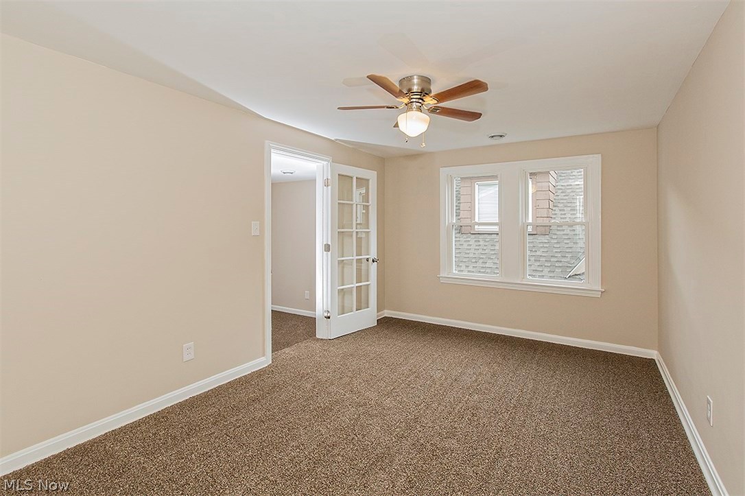 3561 Cedarbrook Road Cleveland, OH 44118 - Photo 22 of 35