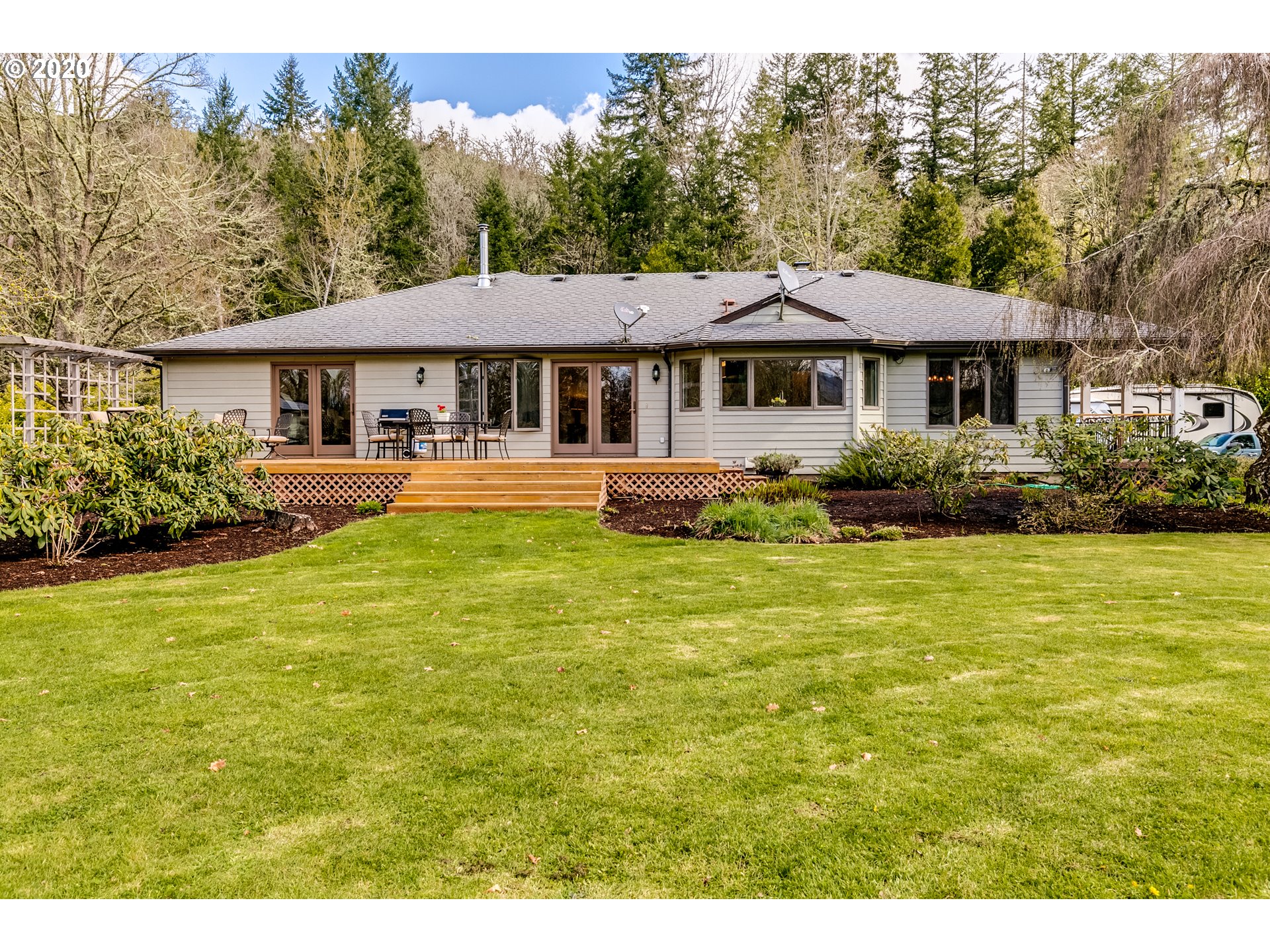 38100 Jasper Lowell Road Fall Creek, OR 97438 - Photo 22 of 32