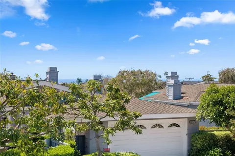 $2,950,000 | 3611 Daffodil Avenue, Unit 38, Corona del Mar, CA 92625