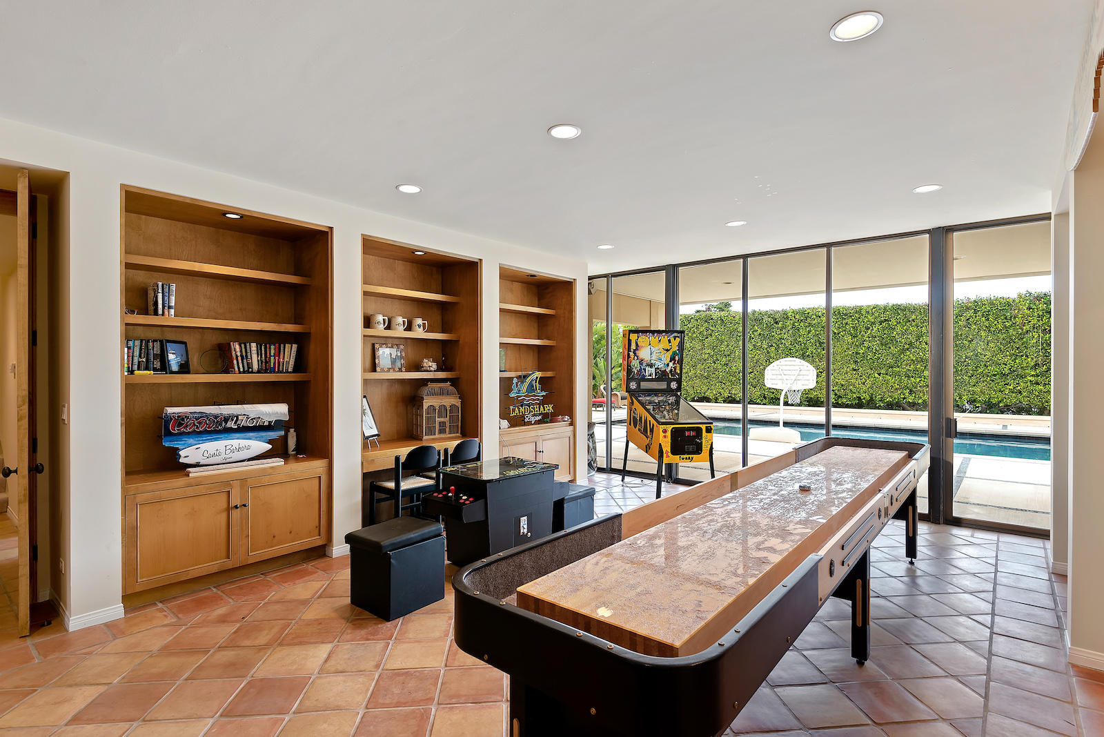 1171 Glenview Road Santa Barbara, CA 93108 - Photo 9 of 19 a living room with hard wood flooring and furniture