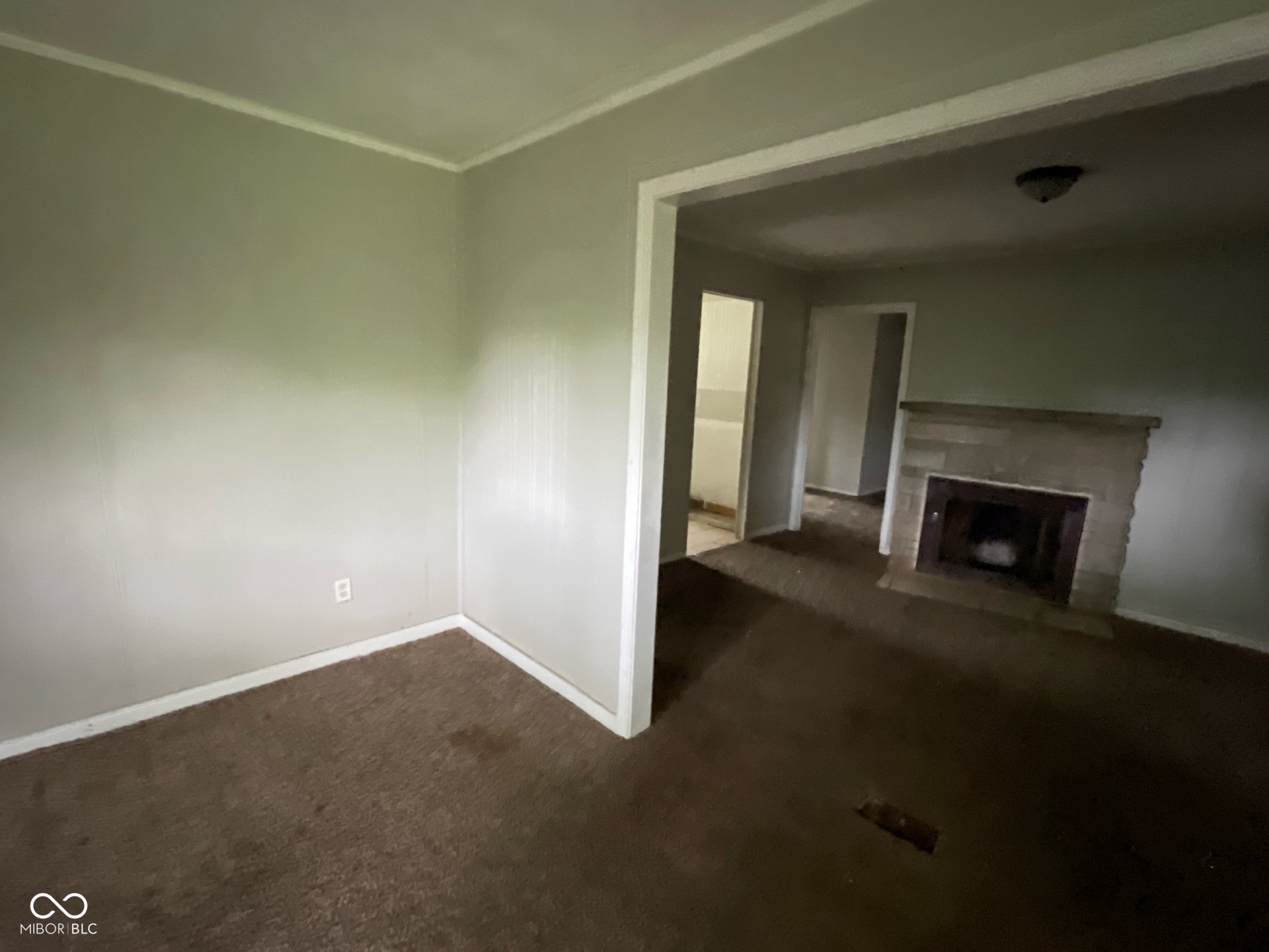 9045 Stardust Drive Indianapolis, IN 46229 - Photo 8 of 26