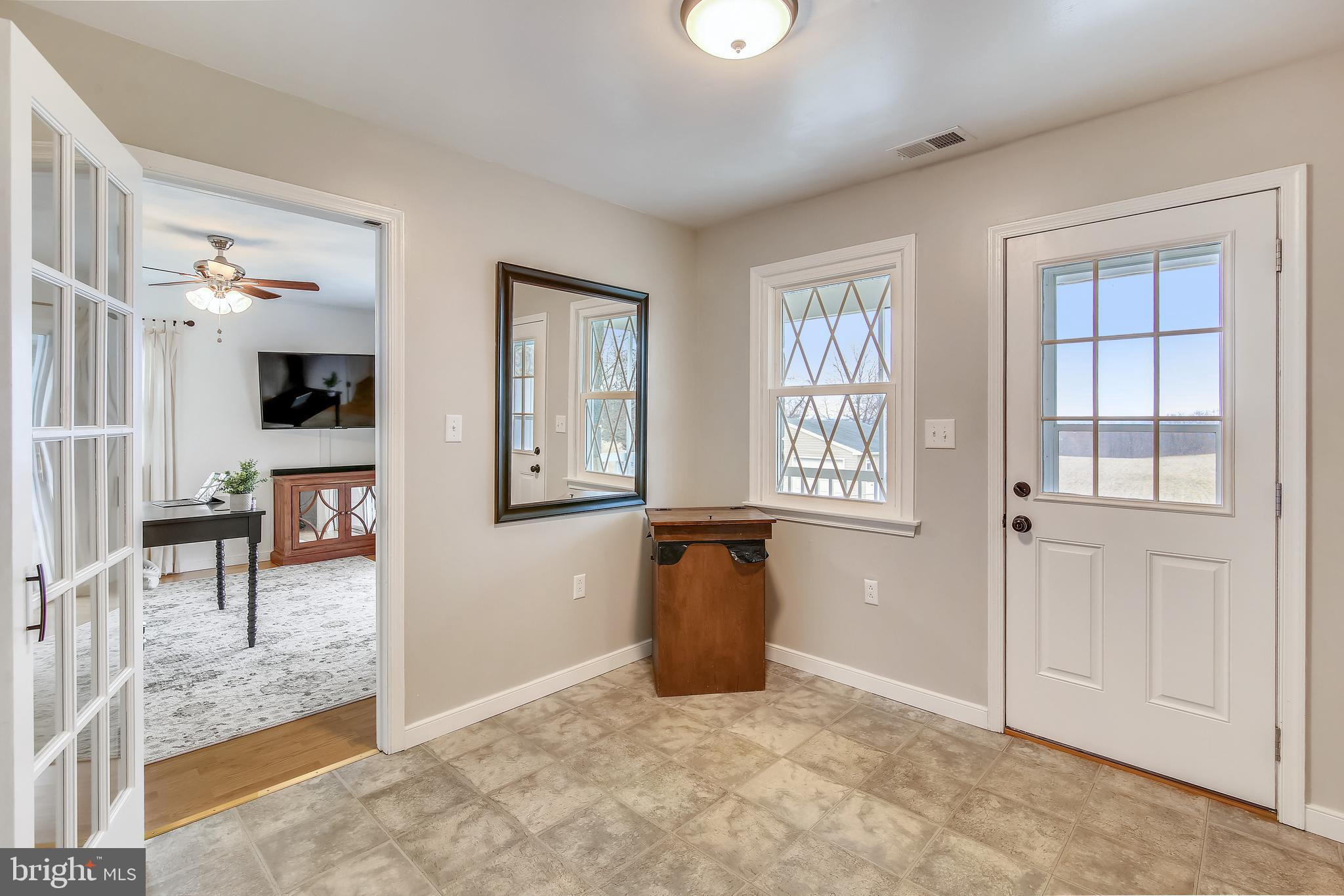11317 Liberty Road Frederick, MD 21701 - Photo 11 of 36 Gallery Image 11