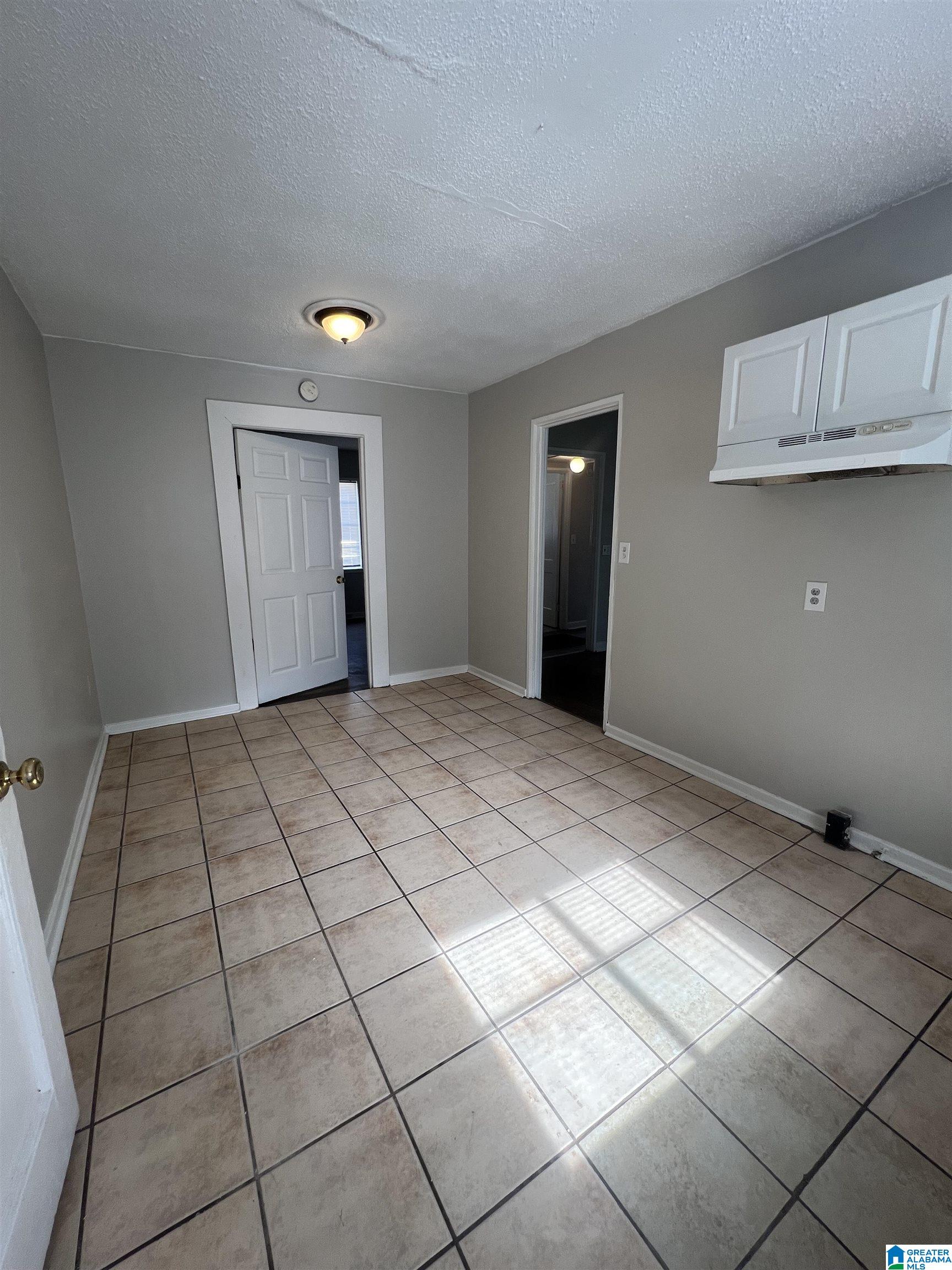 804 48th Place Fairfield, AL 35064 - Photo 7 of 17