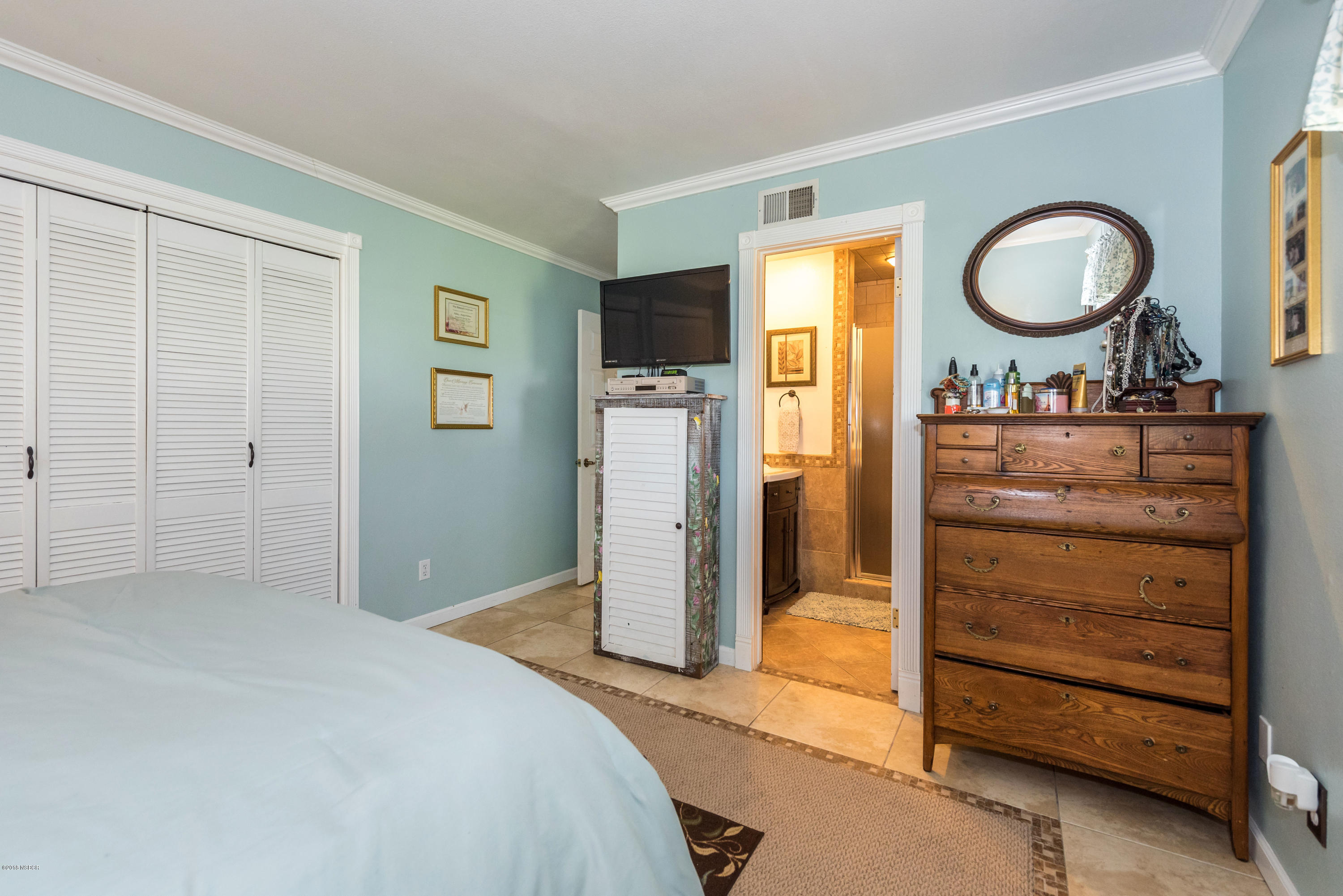 205 Bell Avenue Lompoc, CA 93436 - Photo 10 of 20 Master Bedroom 2