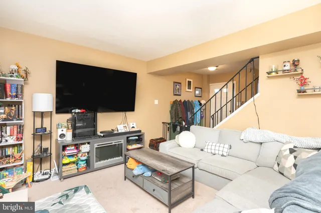 $324,900 | 428 Bridge Street, Collegeville, PA 19426