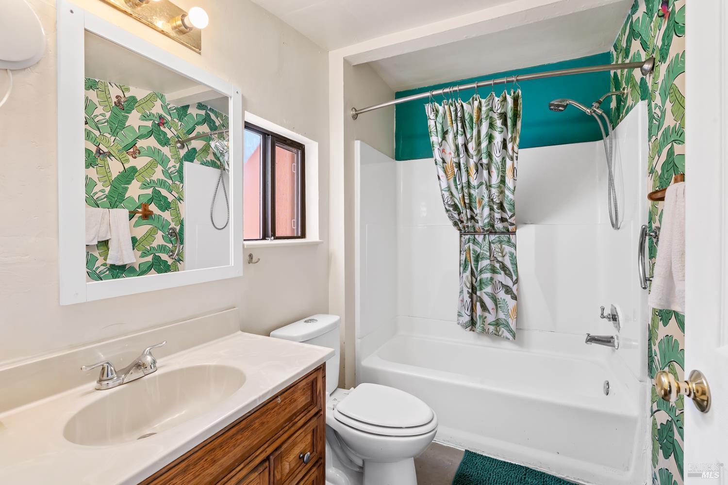 227 Hewett Street Santa Rosa, CA 95401 - Photo 58 of 65 Bath downstairs shower over tub