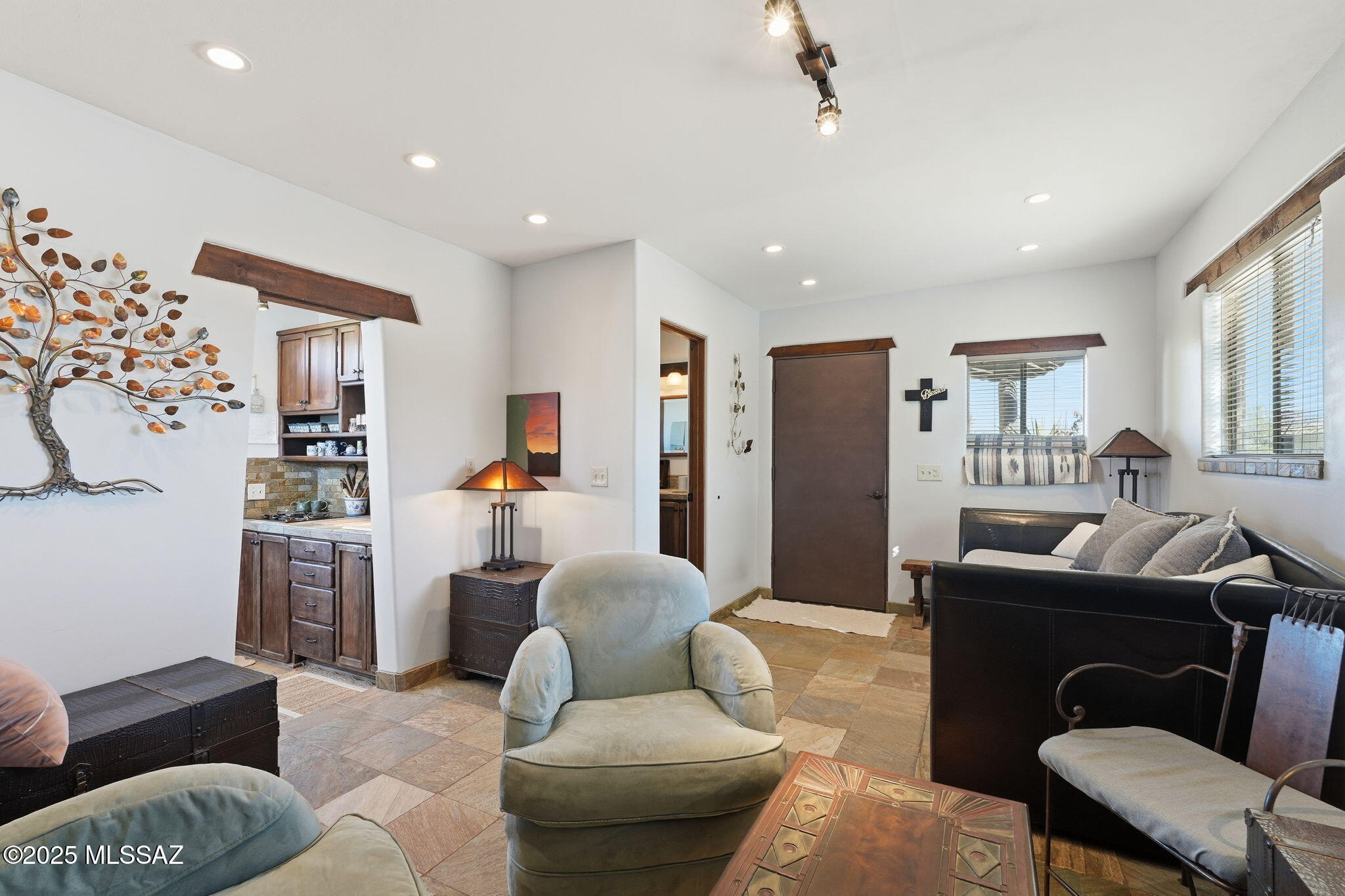 9780 West Rudasill Road Tucson, AZ 85743 - Photo 15 of 36 Casita living rm, / sleeper
