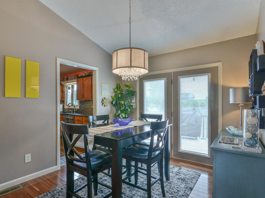 115 Hollow View Road Gray, TN 37615 - Photo 12 of 28 DINING AREA TO DECK