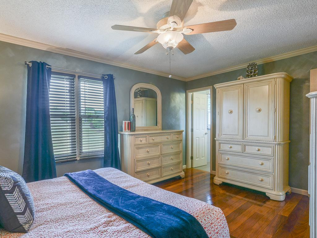 115 Hollow View Road Gray, TN 37615 - Photo 20 of 28 MASTER TOWARD BATH