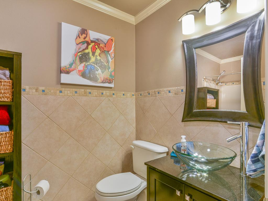 115 Hollow View Road Gray, TN 37615 - Photo 24 of 28 HIGH END HALL BATH