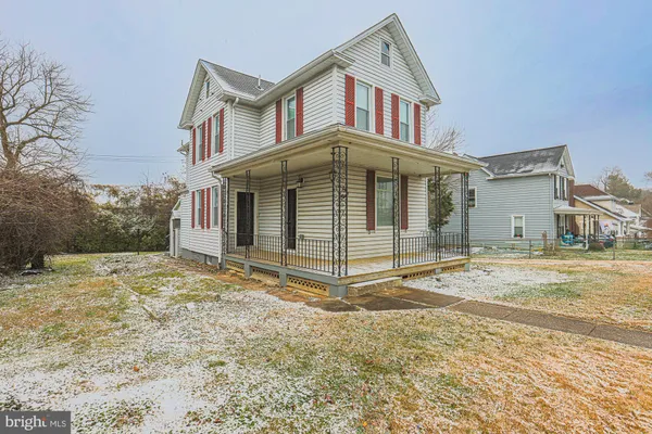 $2,800 | 9 Glenmore Avenue, Baltimore, MD 21206