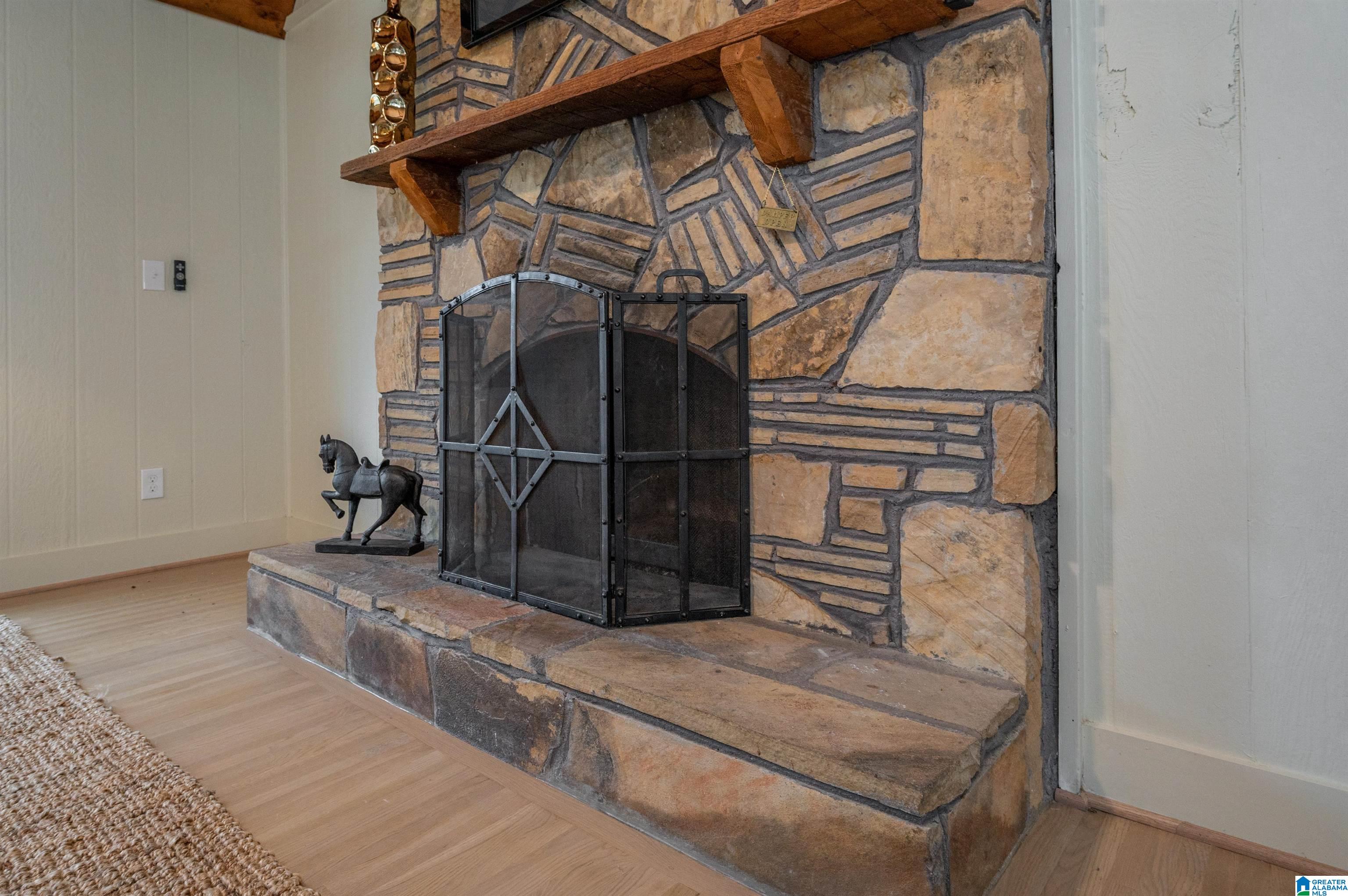 3945 Rock Ridge Road Birmingham, AL 35210 - Photo 13 of 43