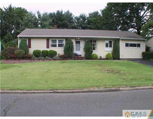 34 Glen Gary Road Middlesex, NJ 08846 - Photo 1 of 14 a front view of a house with a garden