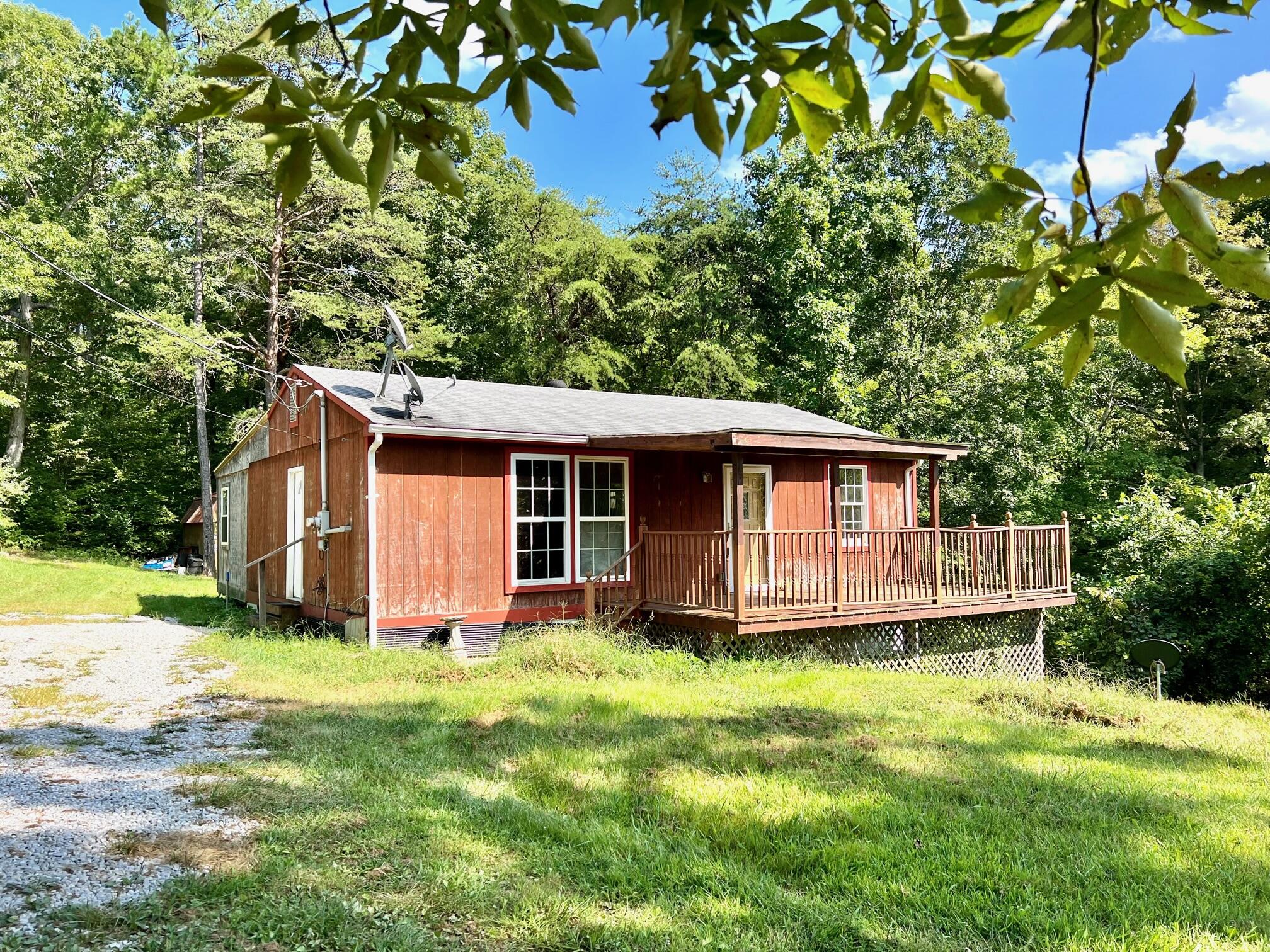 237 Joe Davidson Road Beattyville, KY 41311 - Photo 1 of 32 IMG_5528