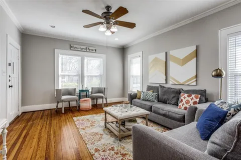 $4,300 | 5545 Willis Avenue, Dallas, TX 75206