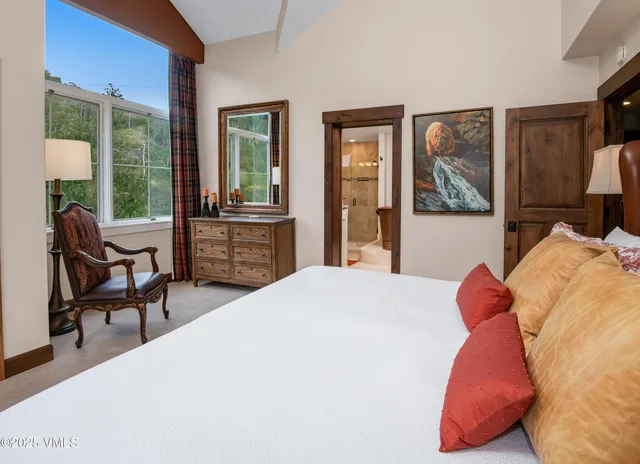 $4,100,000 | 180 Offerson Road, Unit 29, Beaver Creek, CO 81620