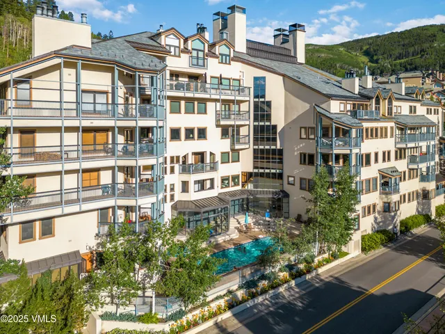 $4,100,000 | 180 Offerson Road, Unit 29, Beaver Creek, CO 81620