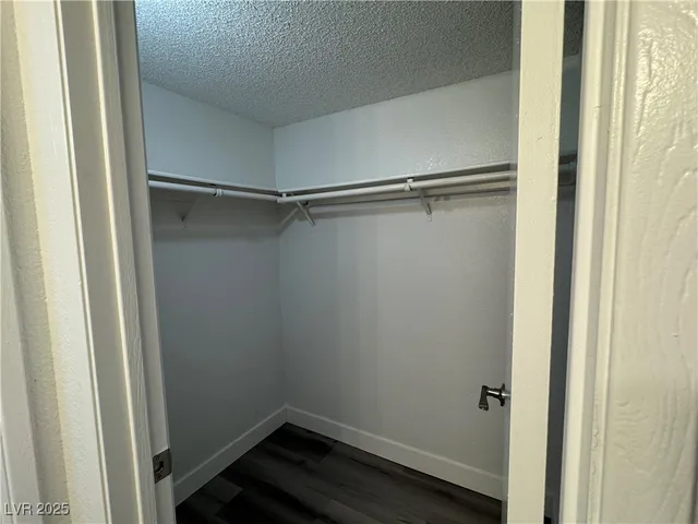 $1,200 | 5250 Mission Carmel Lane, Unit 103, Las Vegas, NV 89107