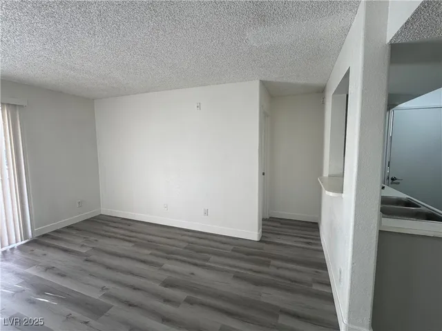 $1,200 | 5250 Mission Carmel Lane, Unit 103, Las Vegas, NV 89107