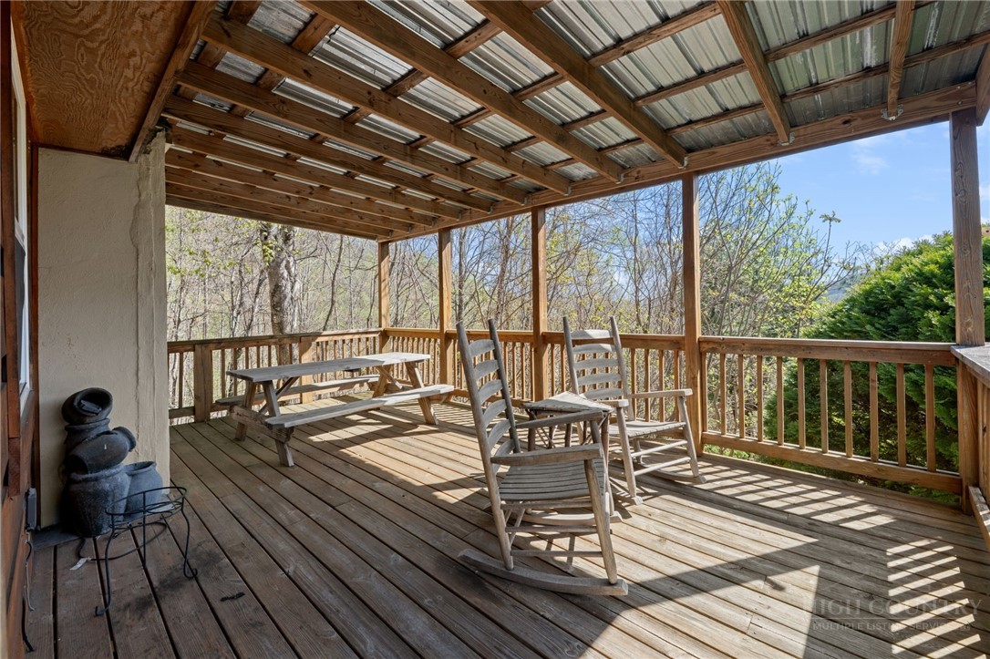 184 Dutch Treat Road Banner Elk, NC 28604 - Photo 16 of 49