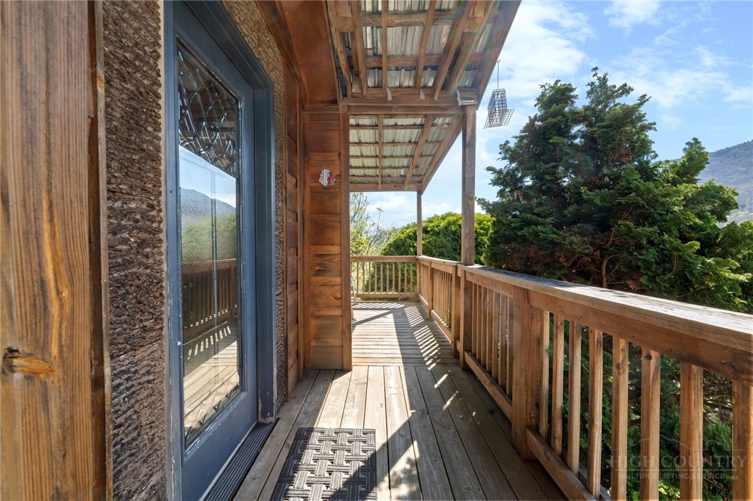 184 Dutch Treat Road Banner Elk, NC 28604 - Photo 18 of 49