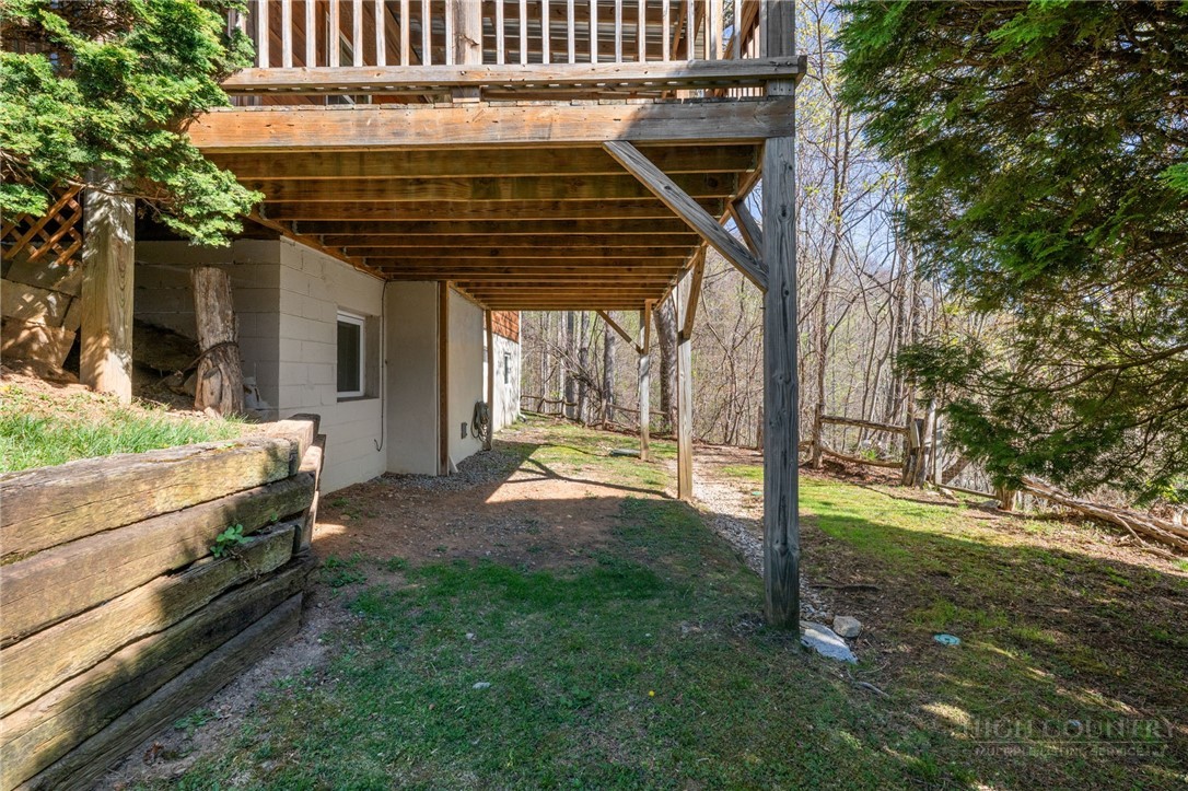 184 Dutch Treat Road Banner Elk, NC 28604 - Photo 10 of 49