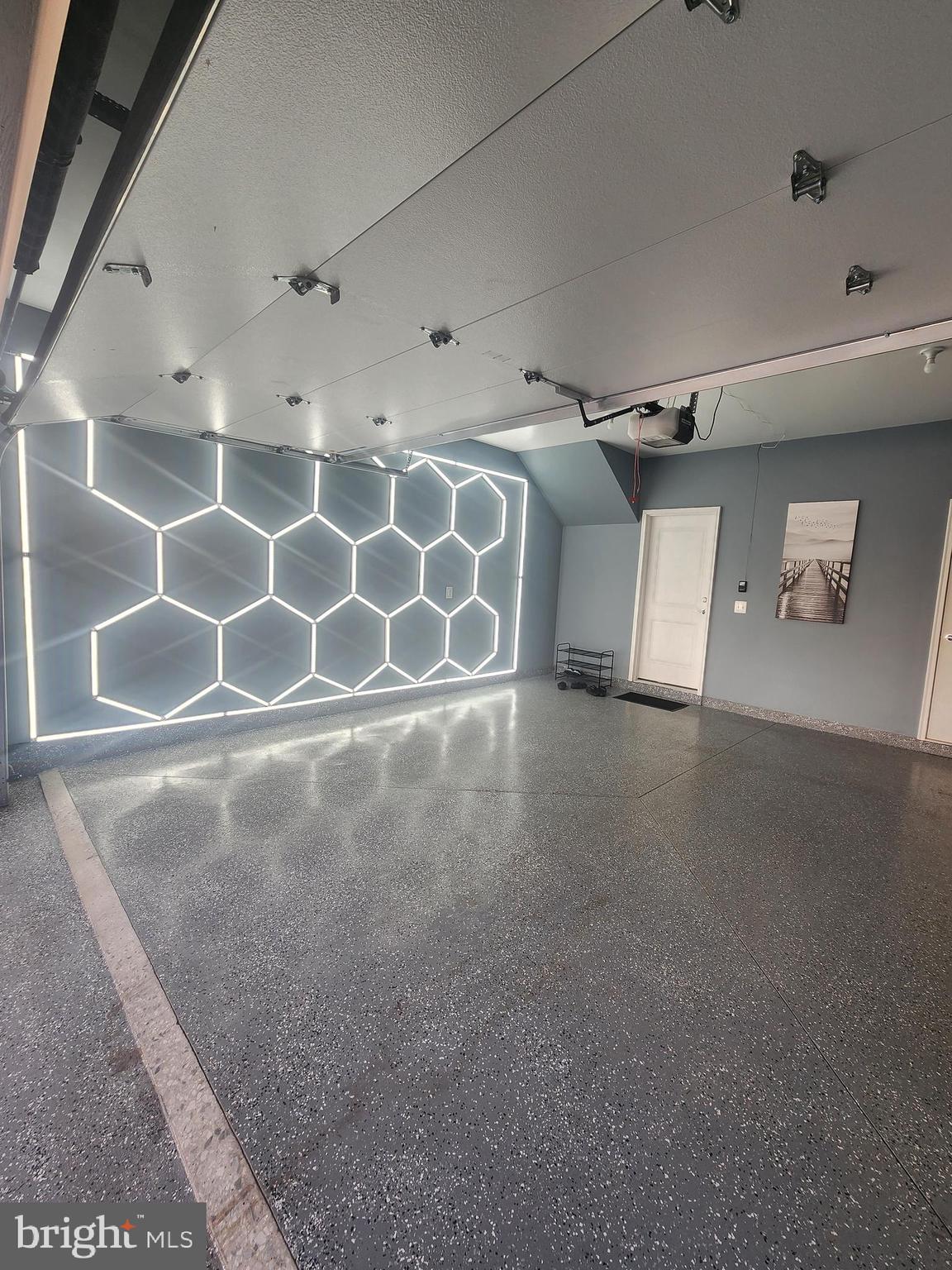 234 Mainstream Drive Laurel, MD 20724 - Photo 8 of 40 a view of an empty room