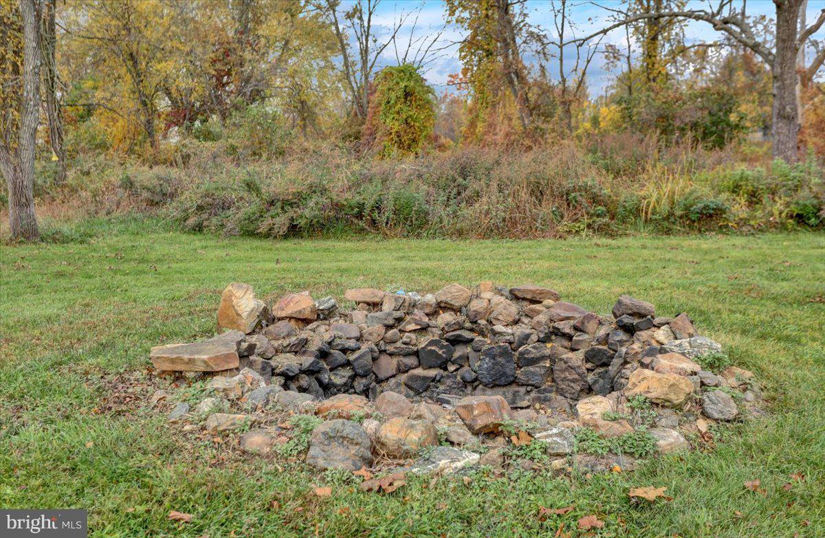 26 Marburger Road Oley, PA 19547 - Photo 28 of 33 Large firepit