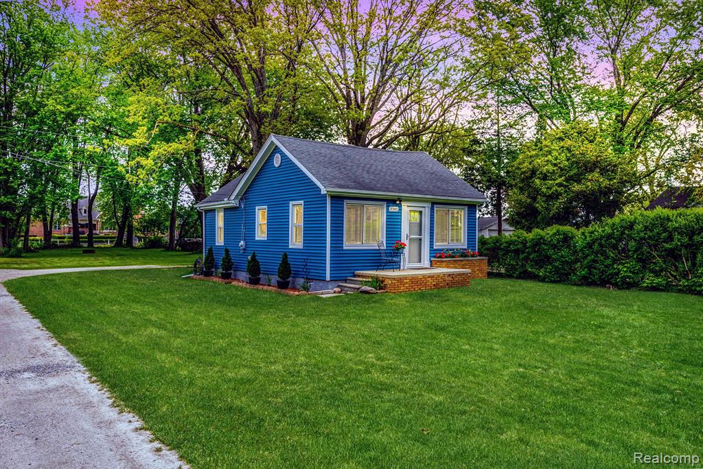 33811 Schneider Road Chesterfield, MI 48047 - Photo 32 of 33