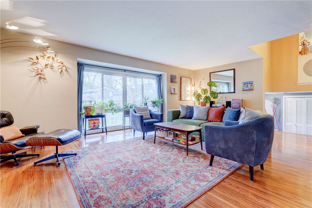 163 Avon Road Brighton, NY 14625 - Photo 8 of 36