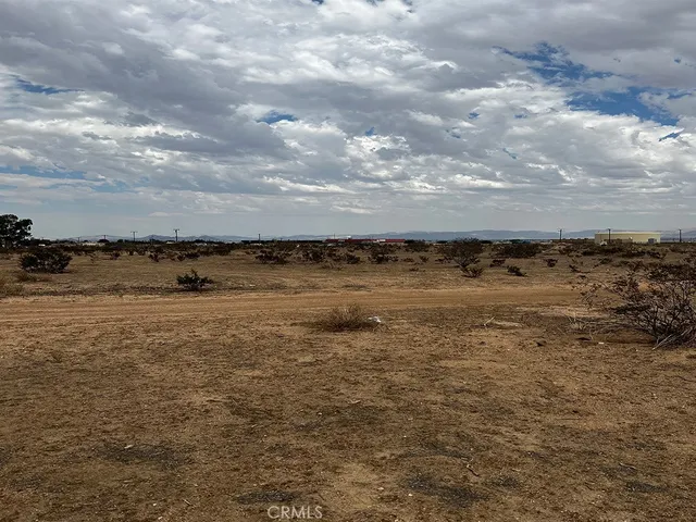 $133,000 | 1 Hesperia Road, Hesperia, CA 92345