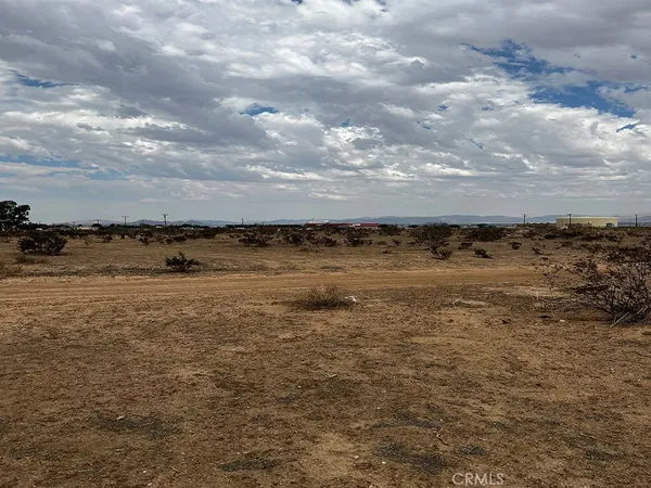 $133,000 | 1 Hesperia Road, Hesperia, CA 92345