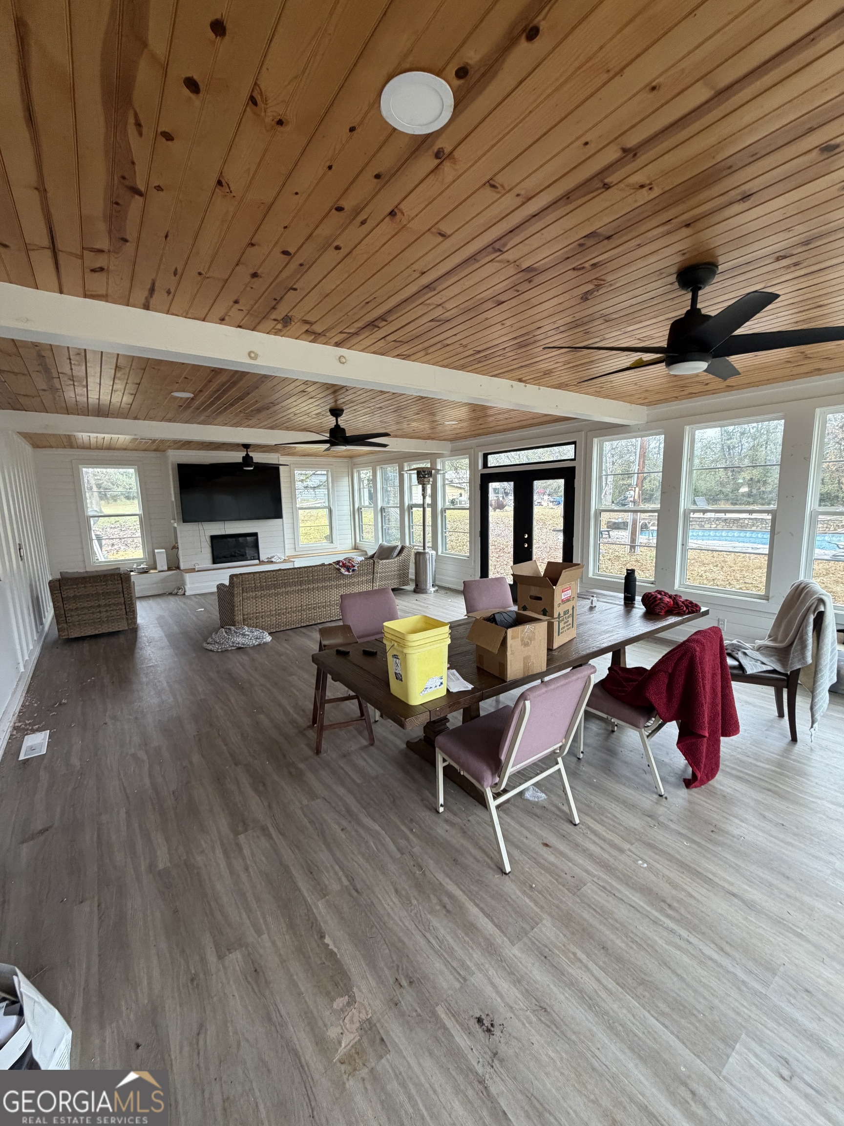 146 Burkett Road Thomaston, GA 30286 - Photo 10 of 13 a living room with furniture and a large window