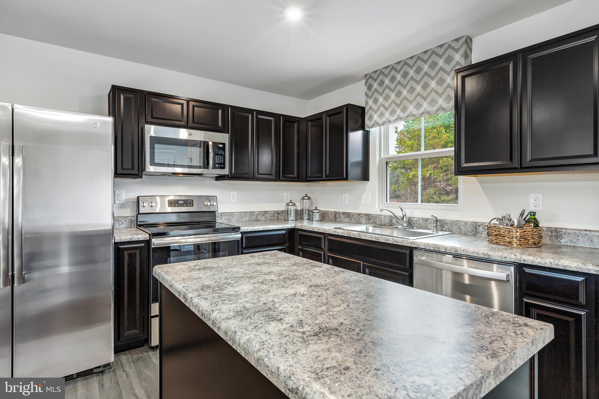 57 Stocking Pond Road Inwood, WV 25428 - Photo 10 of 23