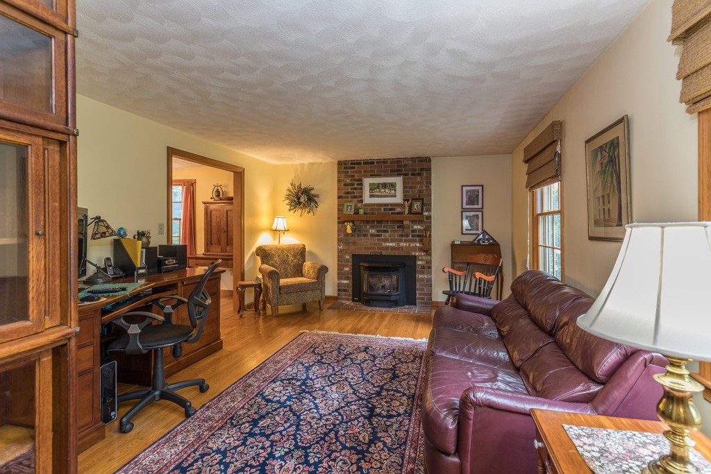 91 Squannacook Road Shirley, MA 01464 - Photo 9 of 22 Gallery Image 9