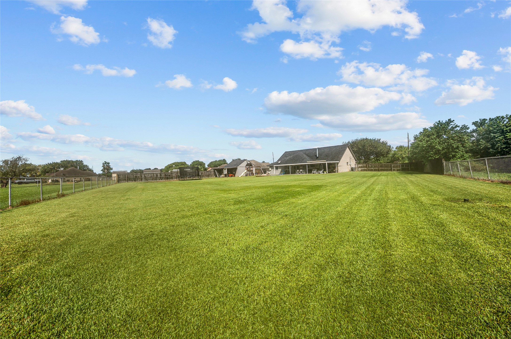 4602 Joe Patch Road Cove, TX 77523 - Photo 38 of 40 This back yard is huge and will accommodate a large shop