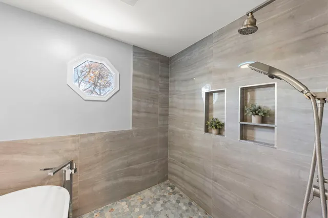 $330,000 | 903 Old Oak Circle, Algonquin, IL 60102