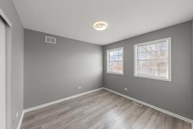 $330,000 | 903 Old Oak Circle, Algonquin, IL 60102