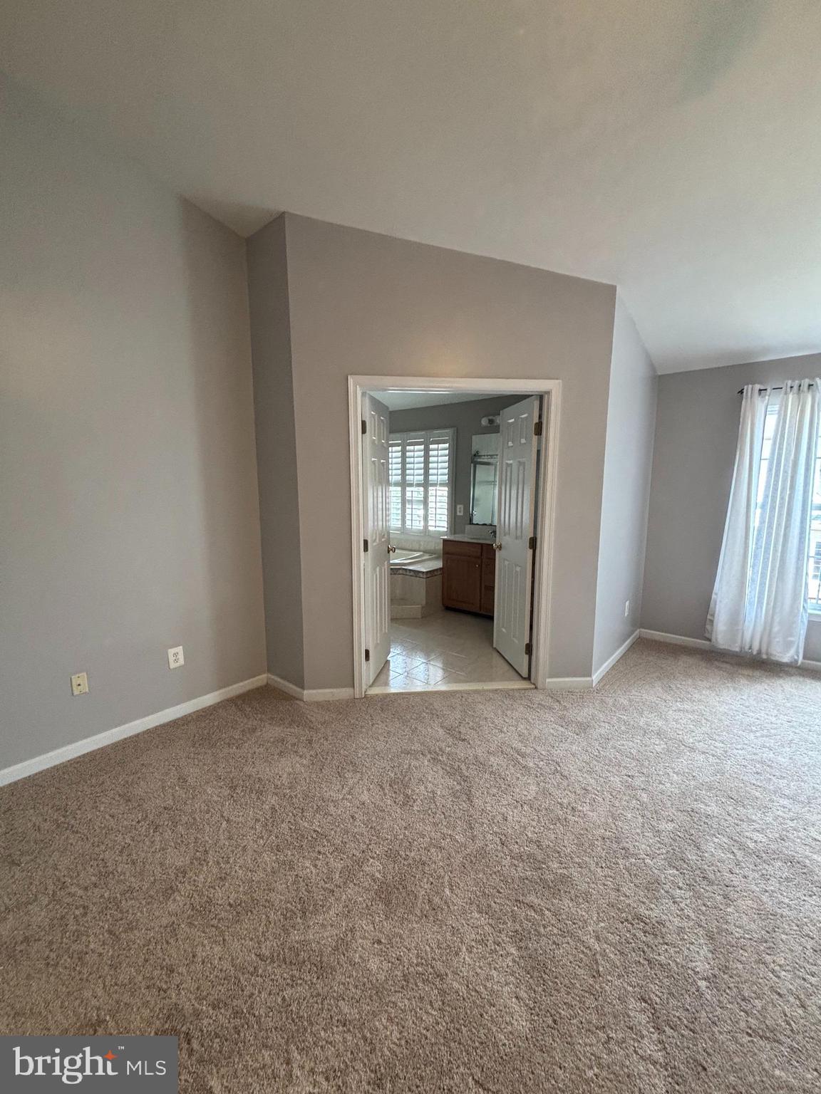 42902 Overly Square Chantilly, VA 20152 - Photo 23 of 27 Gallery Image 23