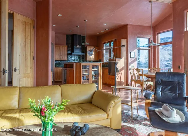 $2,995,000 | 1935 Larsen Lane, Alta, WY 83414