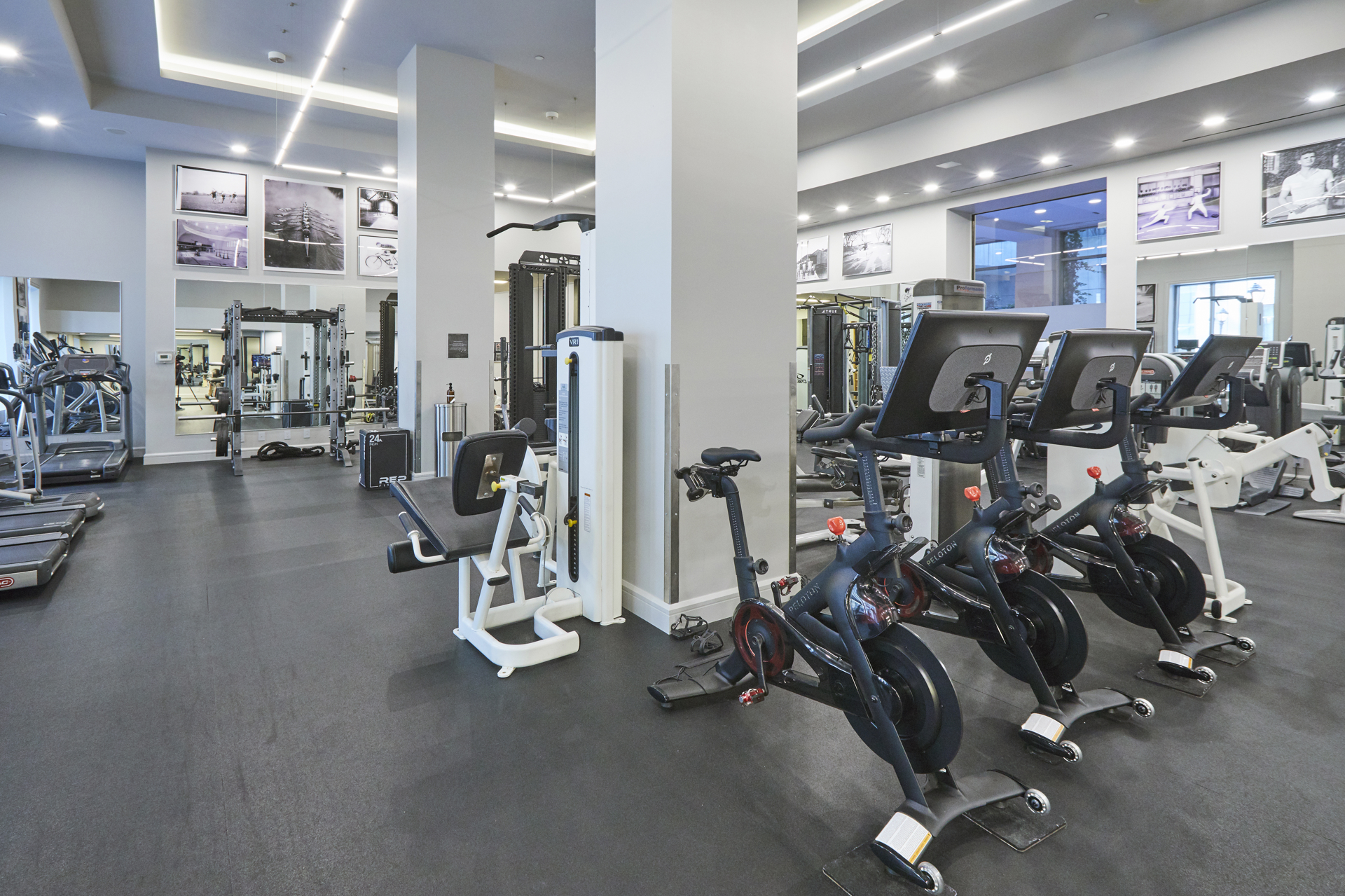 80 Riverside Boulevard, Unit 19B Manhattan, NY 10069 - Photo 11 of 18 a view of a room with gym equipment