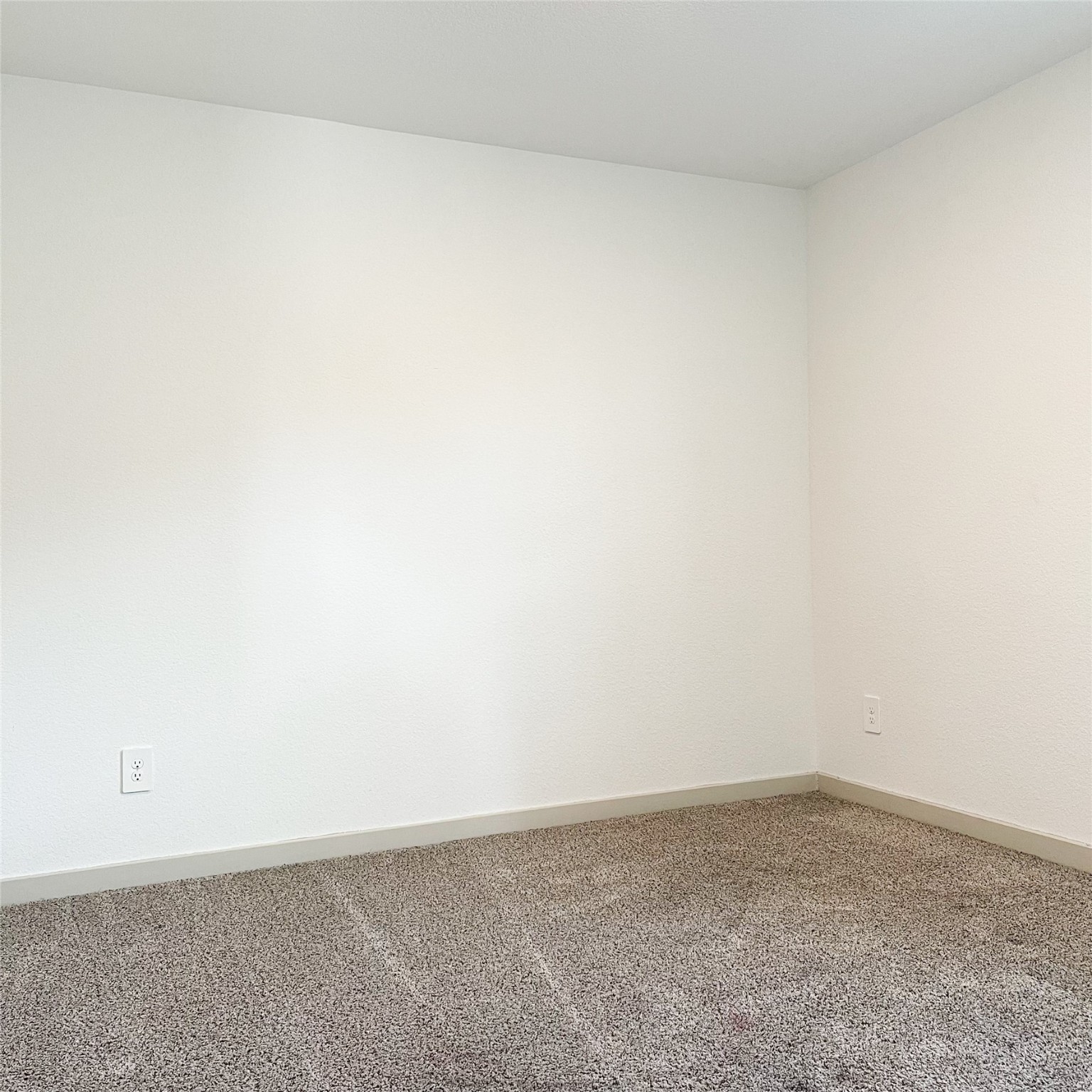 6814 Bradford Terrace Road Richmond, TX 77407 - Photo 5 of 31 a view of an empty room