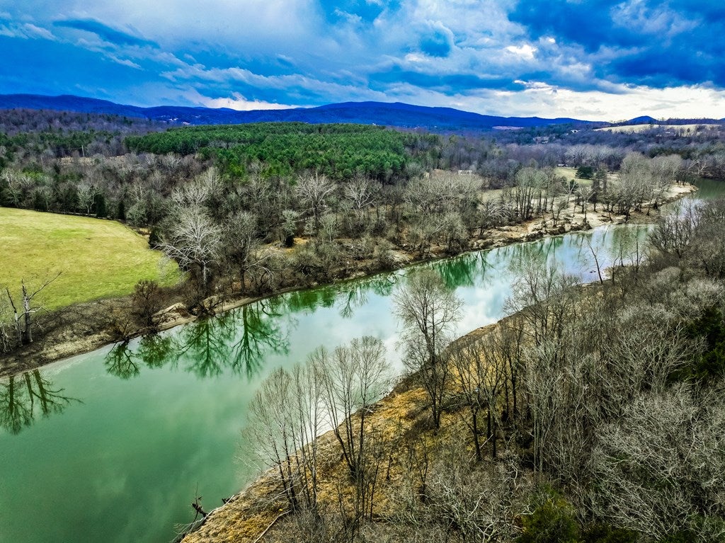 770 Van Lue Road Austinville, VA 24312 - Photo 4 of 8 Gallery Image 4